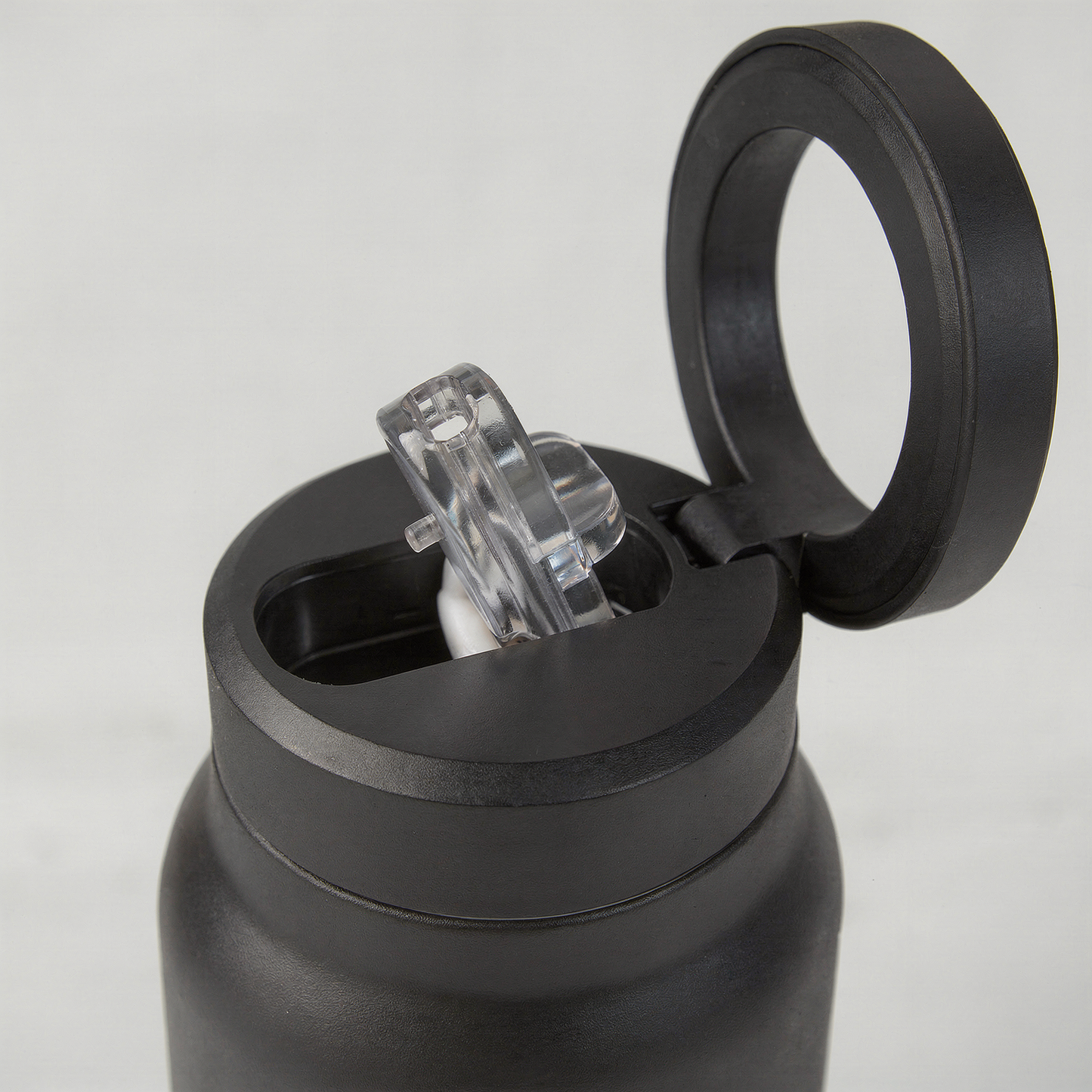 OptiiForce™ Magnetic Bottle